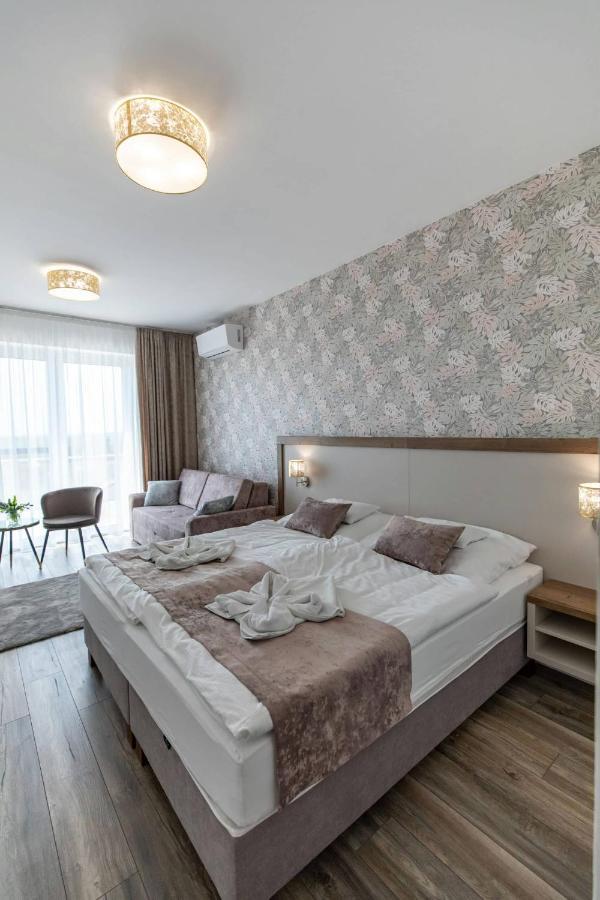 Aszuvilag Rezidencia With Sauna & Jacuzzi Legyesbenye Екстериор снимка