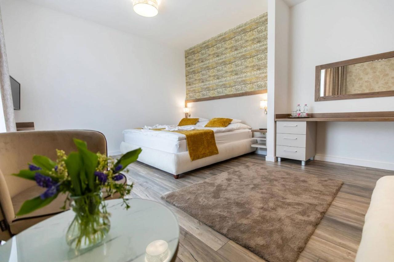 Aszuvilag Rezidencia With Sauna & Jacuzzi Legyesbenye Екстериор снимка