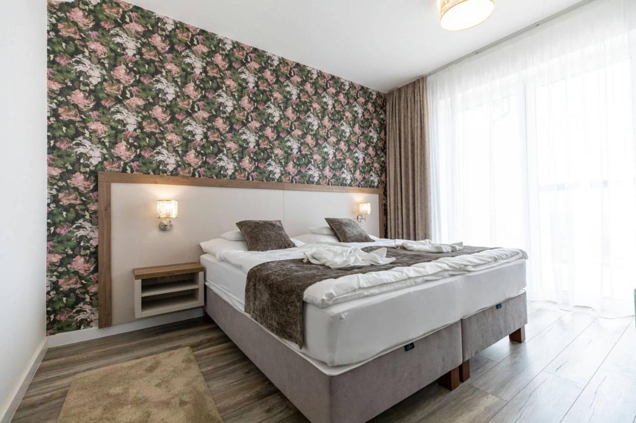 Aszuvilag Rezidencia With Sauna & Jacuzzi Legyesbenye Екстериор снимка